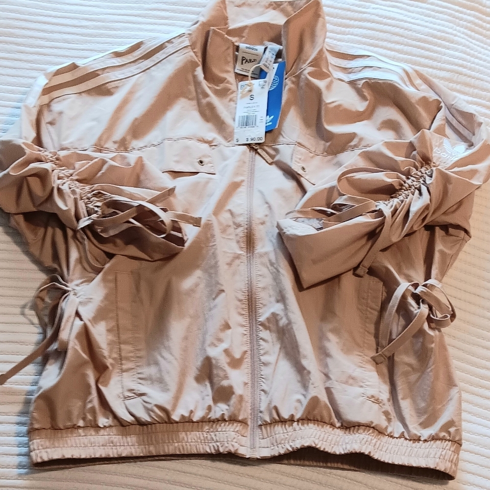 NWT ADIDAS Parley Windbreaker Jacket Womens SZ Small Beige Tan Retail $90 2022